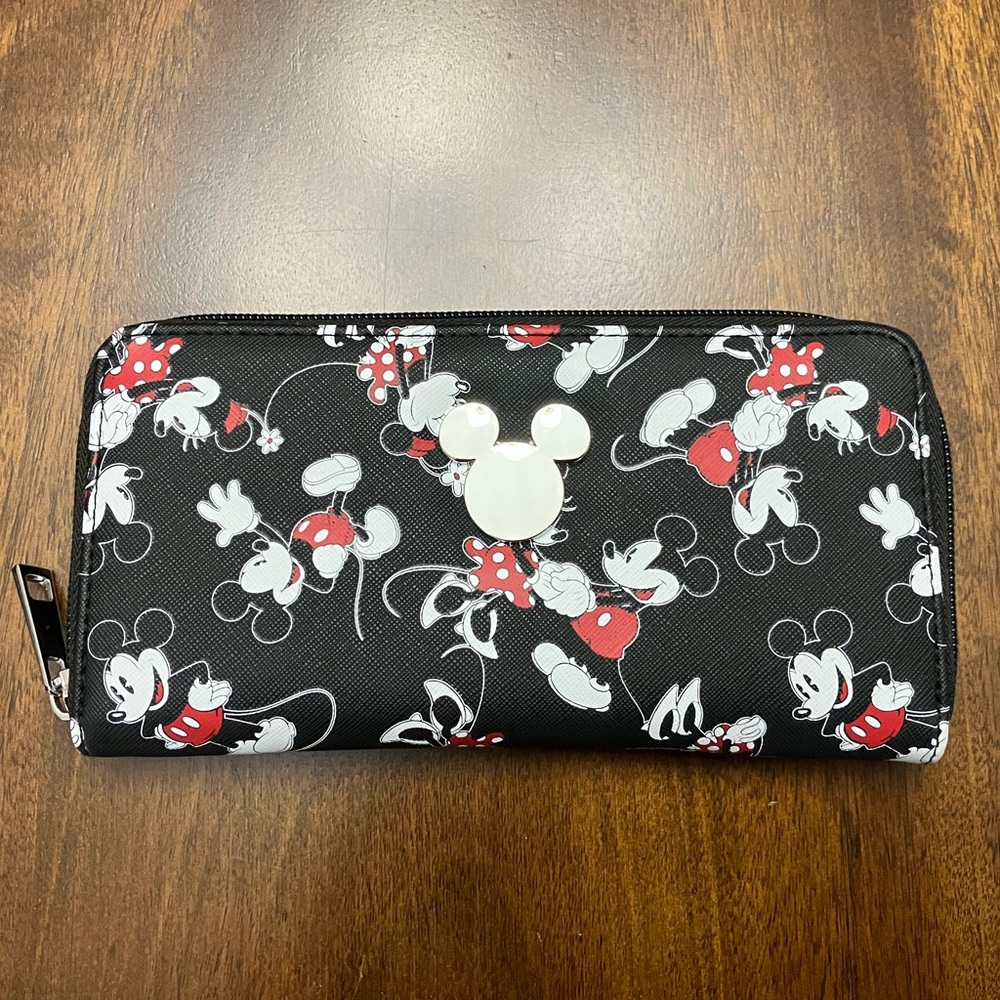 Disney Mickey and Minnie Zip Around Wallet